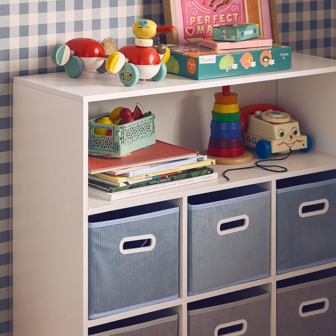 Aufbewahrungsmöbel für Kinder mit 7 Fächern und 3 blauen und 3 grauen Boxen