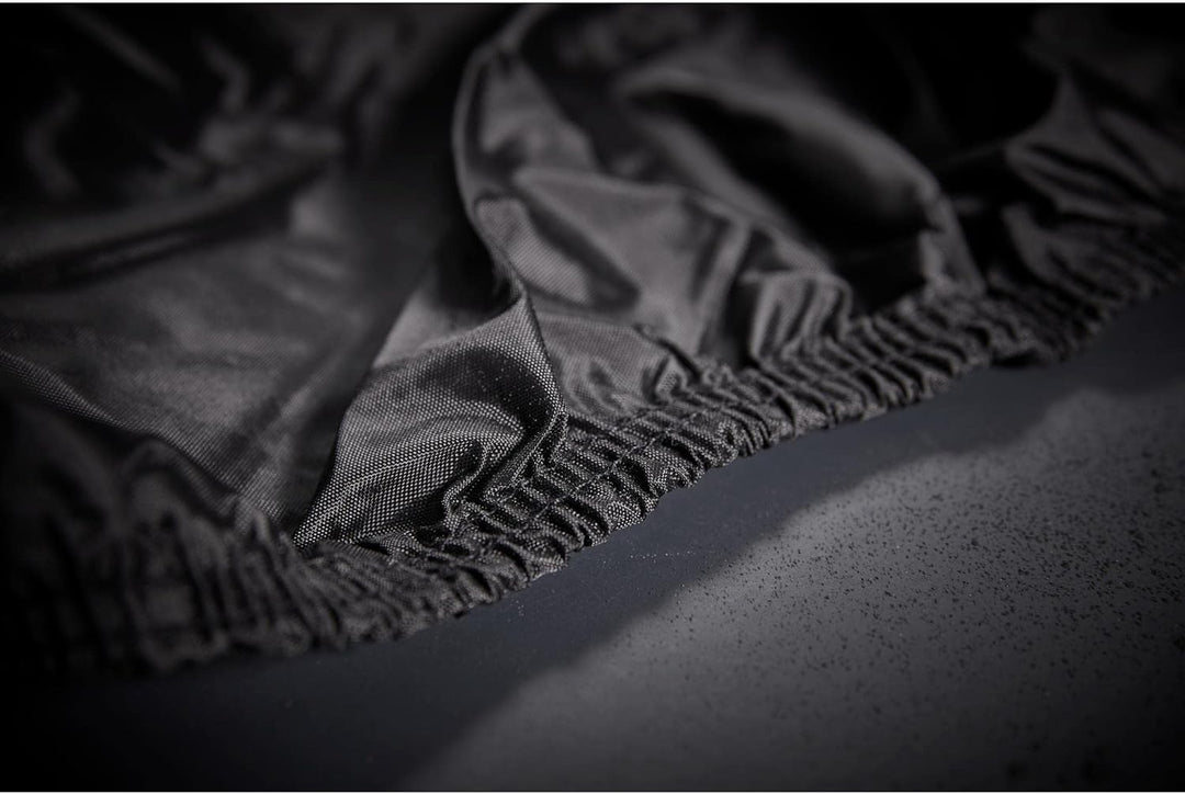 Formula 1 Autoabdeckung SUV Vollgarage Auto Abdeckplane Atmungsaktiv,Staubdicht,Wasserdicht,Autohüll