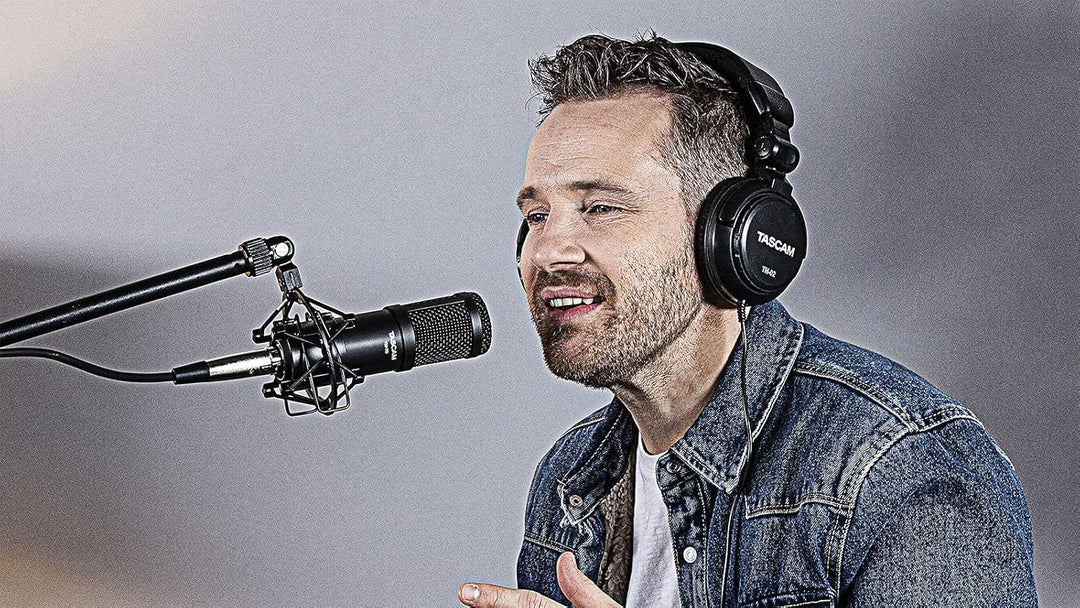 Tascam TM-70 - Dynamisches Mikrofon für Podcasting und Berichterstattung