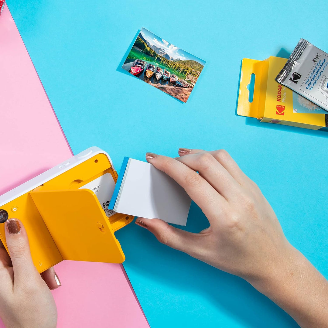 KODAK Step Printer Drahtloser mobiler Fotodrucker mit Zink-Technologie (Schwarz) Reiseset Schwarz St