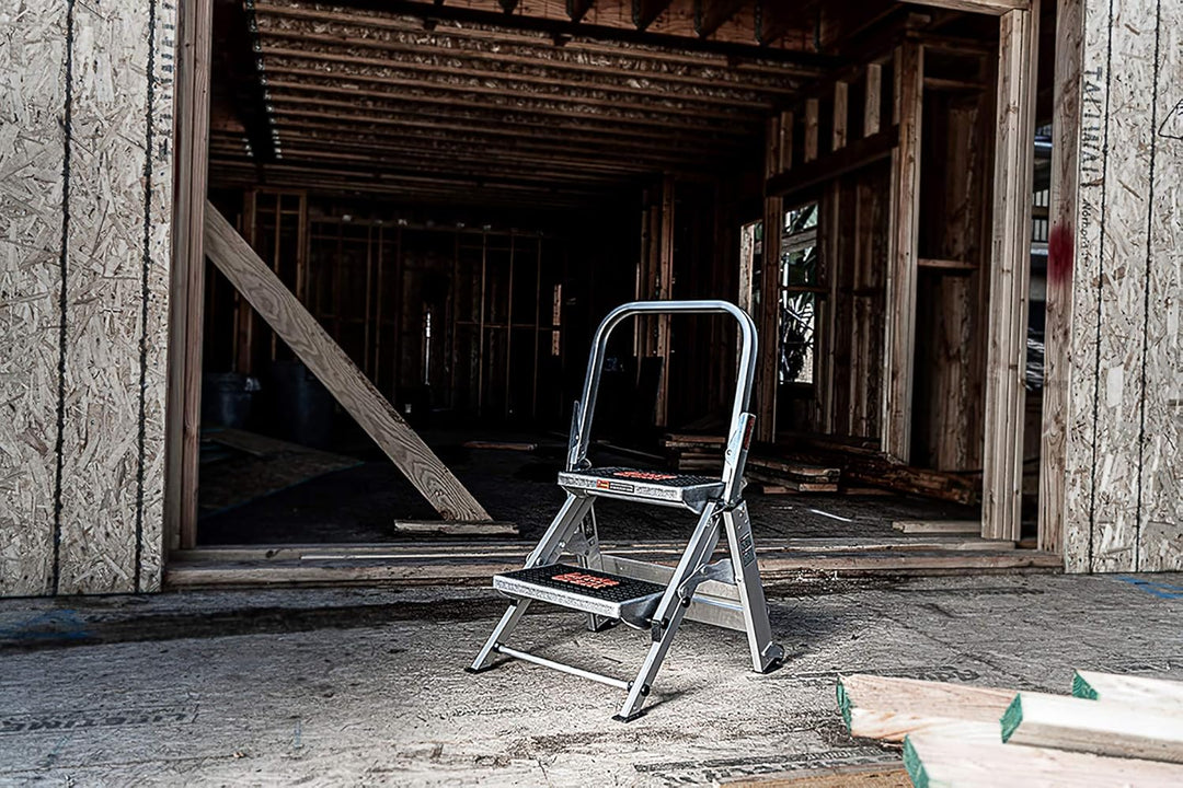 Little Giant Ladders, Safety Step, 2-Step, 2 foot, Step Stool, Aluminum, Type 1A, 300 lbs weight rat