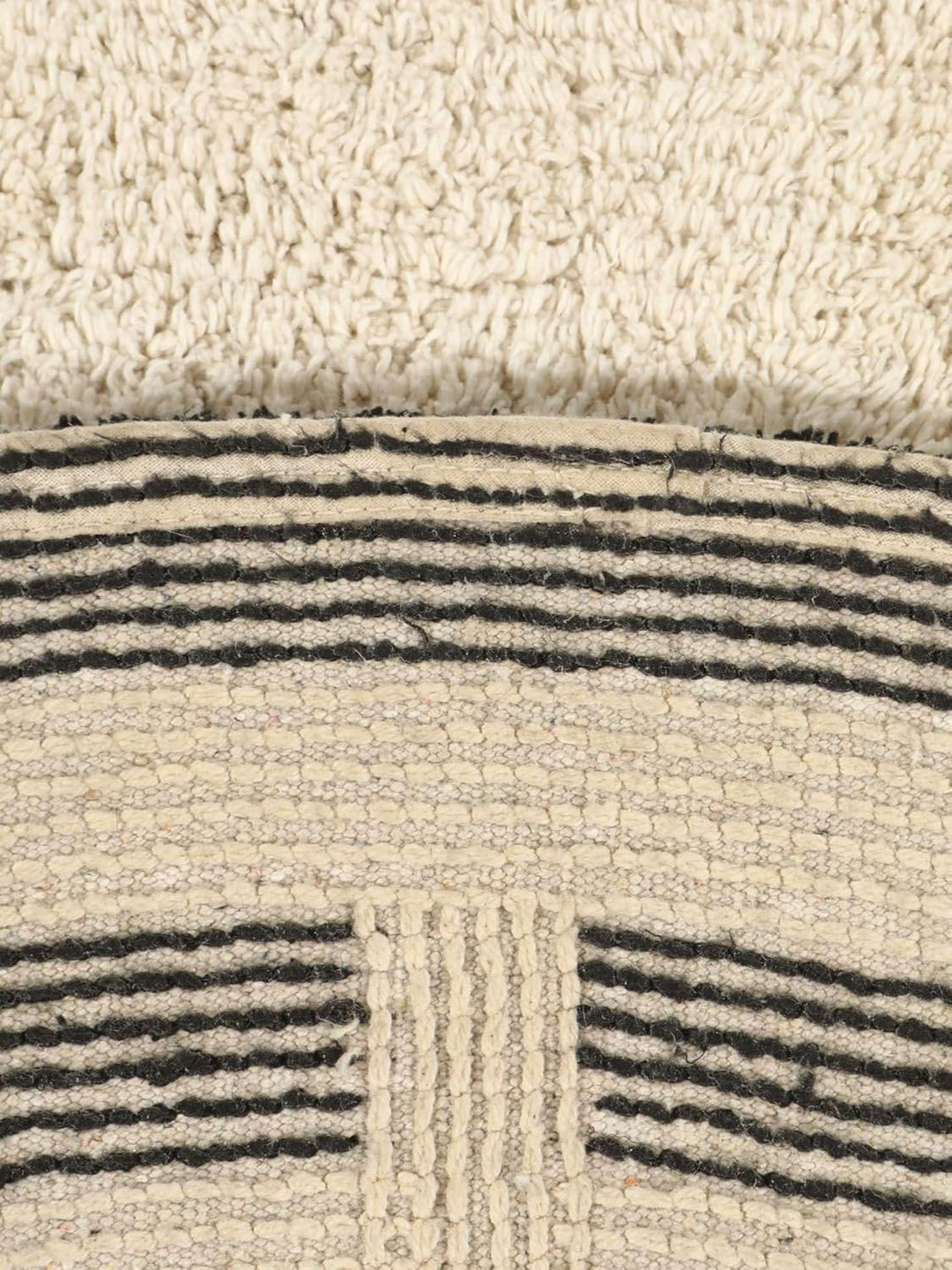 RugVista Badematte Chateau, ∅ 90 cm, Rund, Mittelflor, Anti-Rutsch, Moderner Badteppich, Maschinenwa