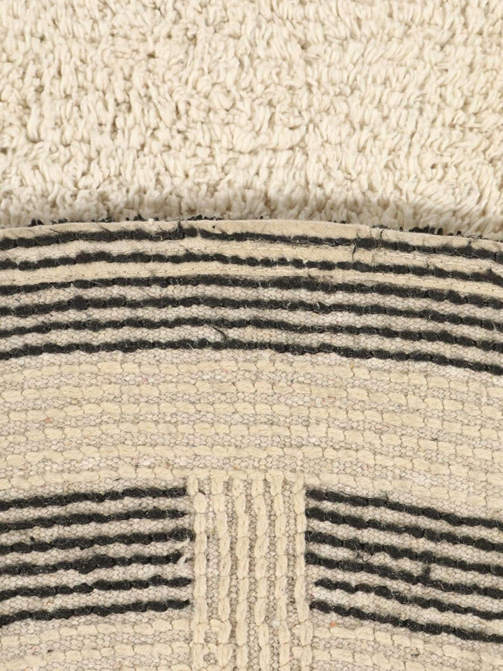 RugVista Badematte Chateau, ∅ 90 cm, Rund, Mittelflor, Anti-Rutsch, Moderner Badteppich, Maschinenwa