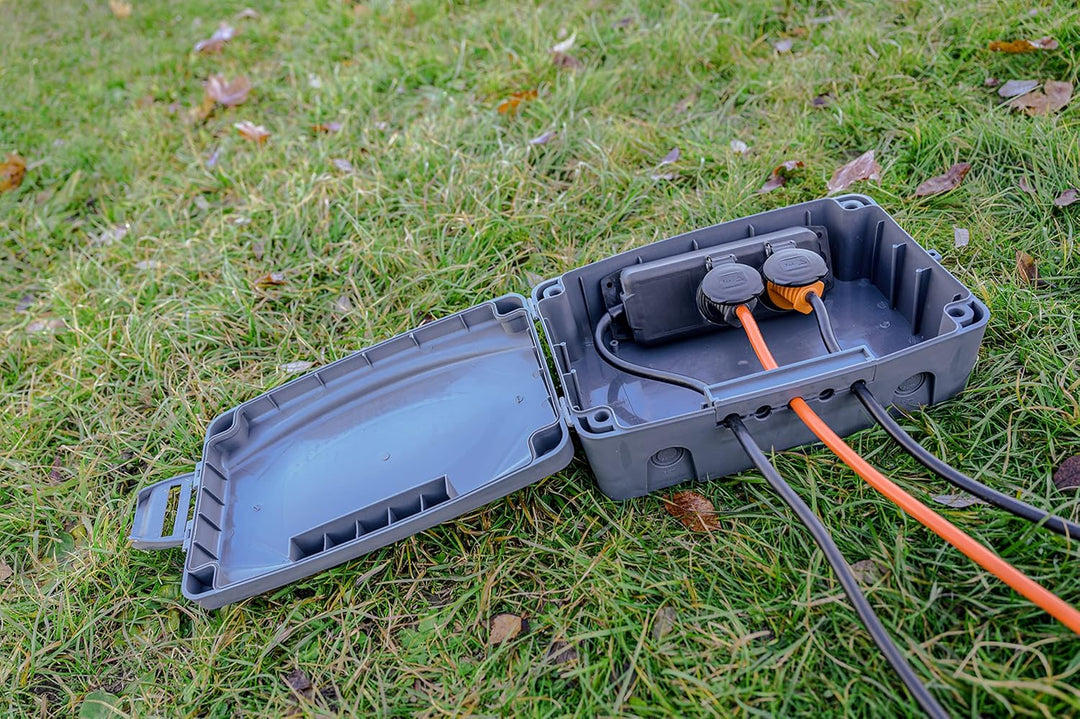 Brennenstuhl wetterfeste Box (IP54 Kabelbox wasserdicht für den Aussenbereich zum Schutz von Steckve