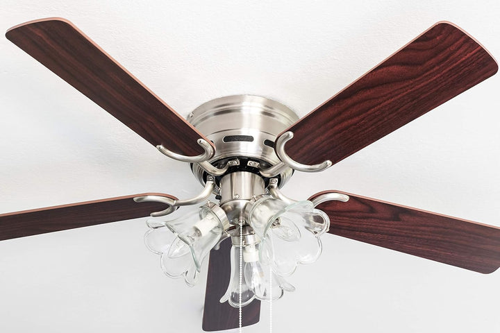 Pepeo - Kisa Deckenventilator mit Beleuchtung | Ventilator mit Zugschalter in Silber mit Wendeflügel