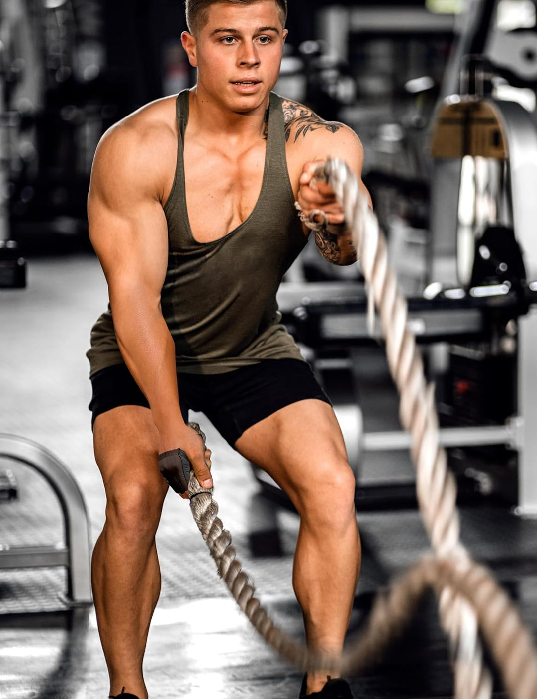 KUTOOK Fitnesshandschuhe Herren Damen Trainingshandschuhe Kraftsport Gym Atmungsaktiv Rutschfestem H