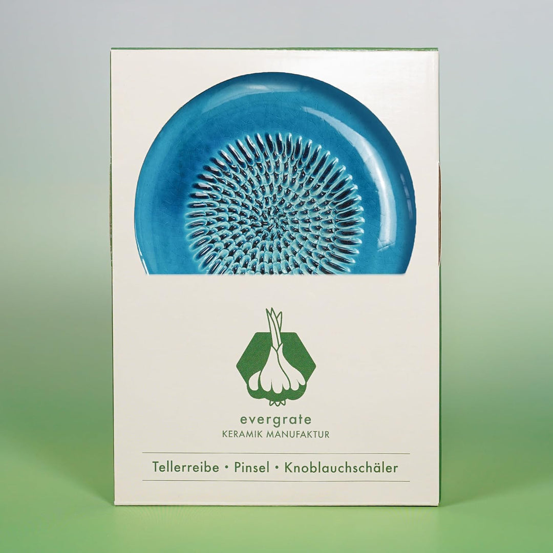Evergrate® Keramikreibe Türkis mit Geschenkbox – mit Reibe, Knoblauchschäler, Rezeptheft & Pinsel –