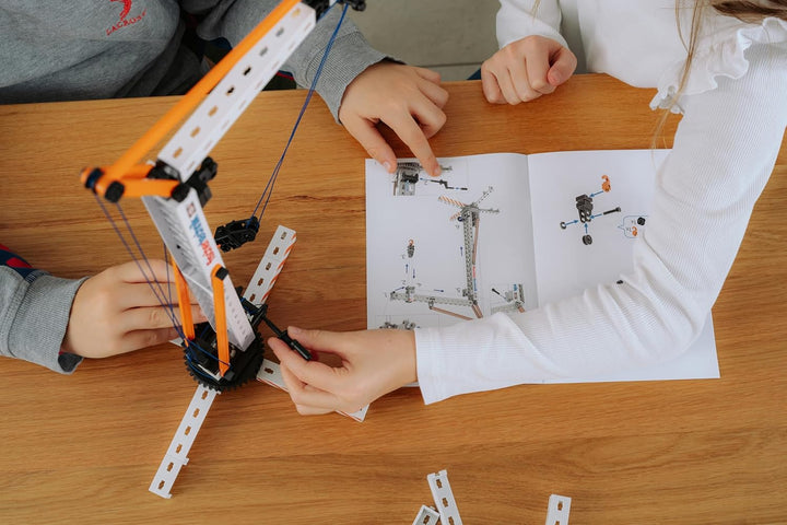 fischertechnik Crane 576103 – pädagogisches Konstruktionsspielzeug, Kran-Spielzeug-Bausatz für Kinde