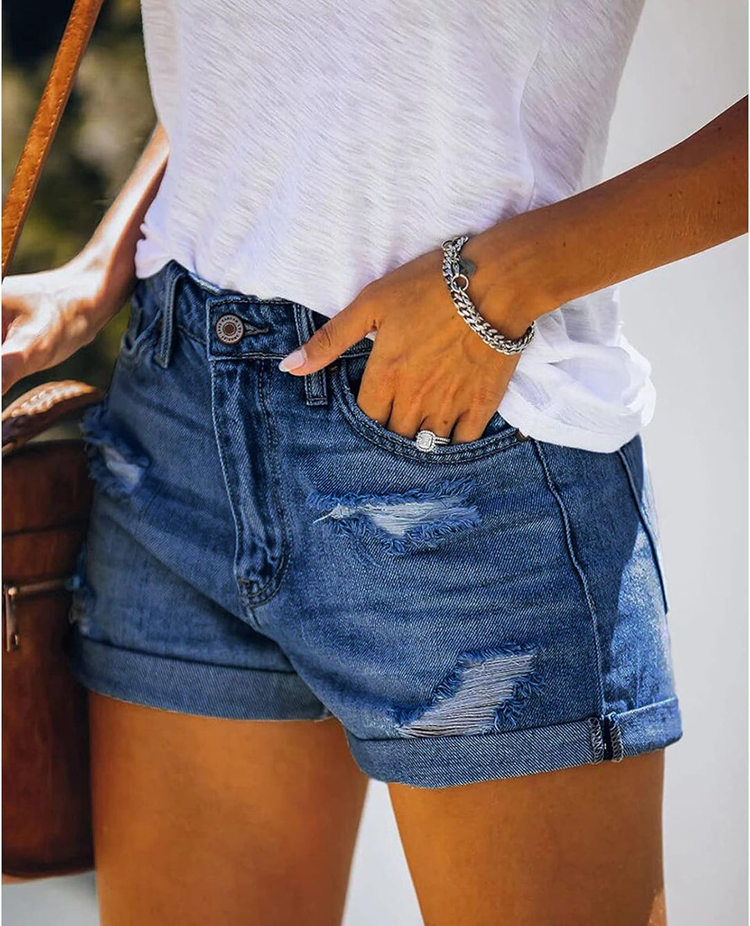 Denim-Shorts für Frauen, zerrissene mittlere Taille, dehnbarer gefalteter Saum, kurze Jeans, lässige
