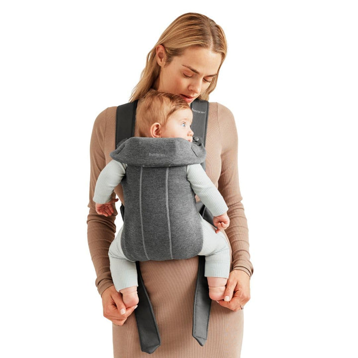 BabyBjörn Babytrage Mini, 3D-Jersey, Dunkelgrau 3D-Jersey Dunkelgrau, 3D-Jersey Dunkelgrau