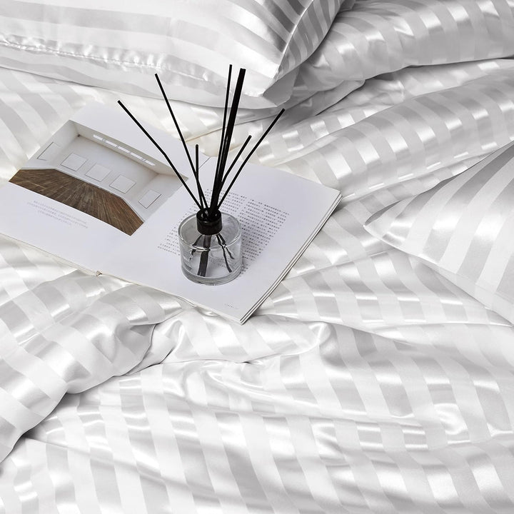 Damier Bettwäsche 200x200 Weiss Satin Seidig Bettbezug Set 3 teilig Luxus Glanzsatin gestreift Decke