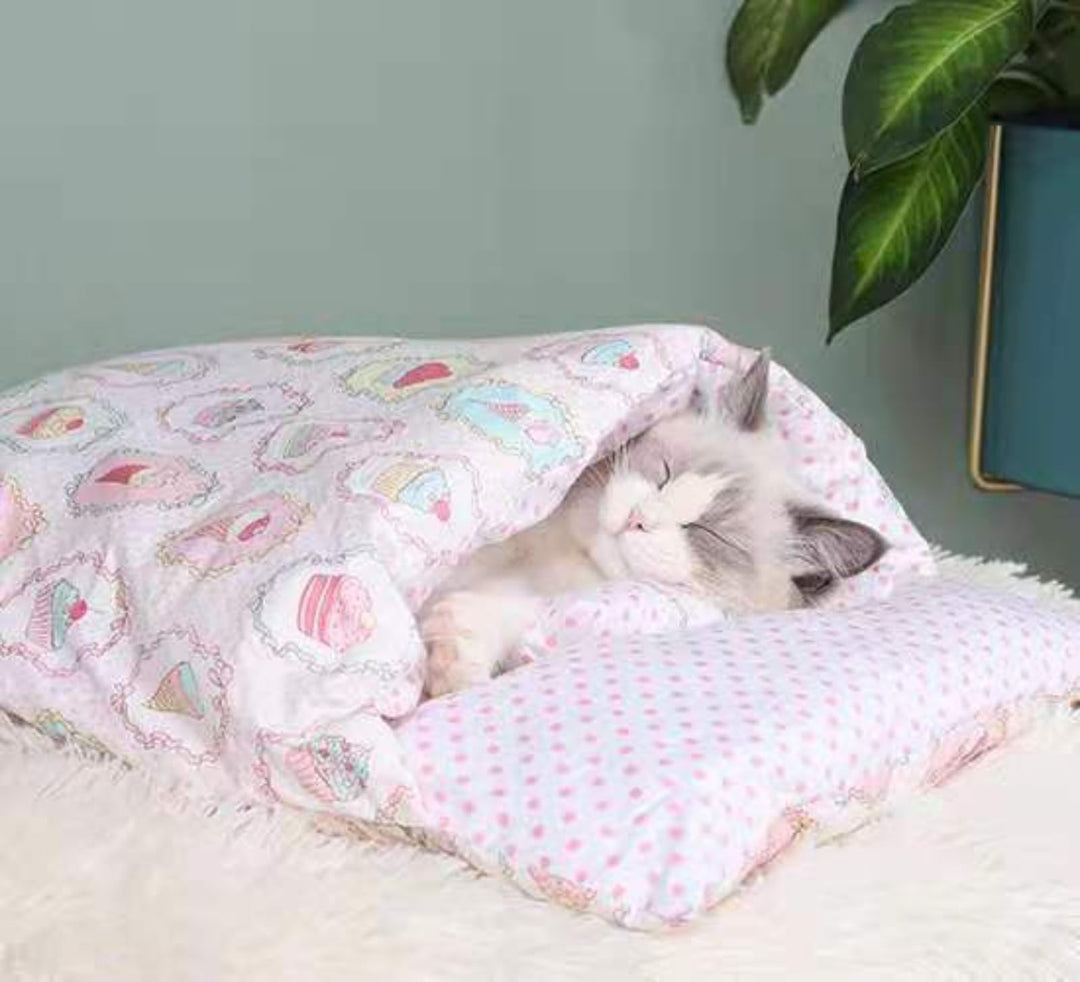 Halbgeschlossener Katzenschlafsack, selbstwärmendes Katzennestbett, Haustiermatte, Teppich mit Kisse
