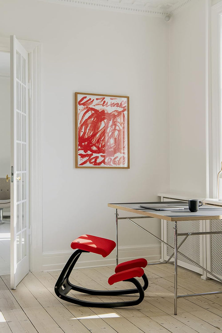 Variable, Original Kniestuhl, Design von Peter Opsvik - Schwarz/Rot Black/Red, Black/Red