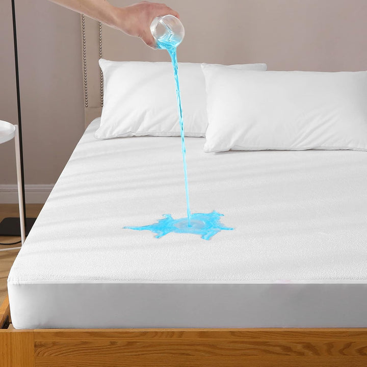 Bedecor Wasserdichter Matratzenschoner 150 x 200 cm, Baumwolle, Hygienische und atmungsaktive Matrat