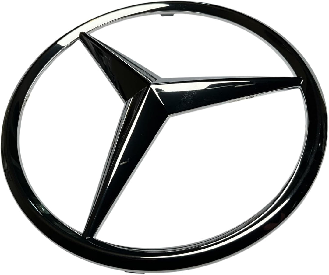 Mercedesstern an Kühlergrill