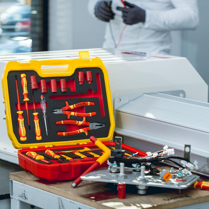 HÖGERT TECHNIK 25er-Set Elektriker Werkzeug Set isolierter 1000V Hand Screwdriver, Schlitz und Kreuz