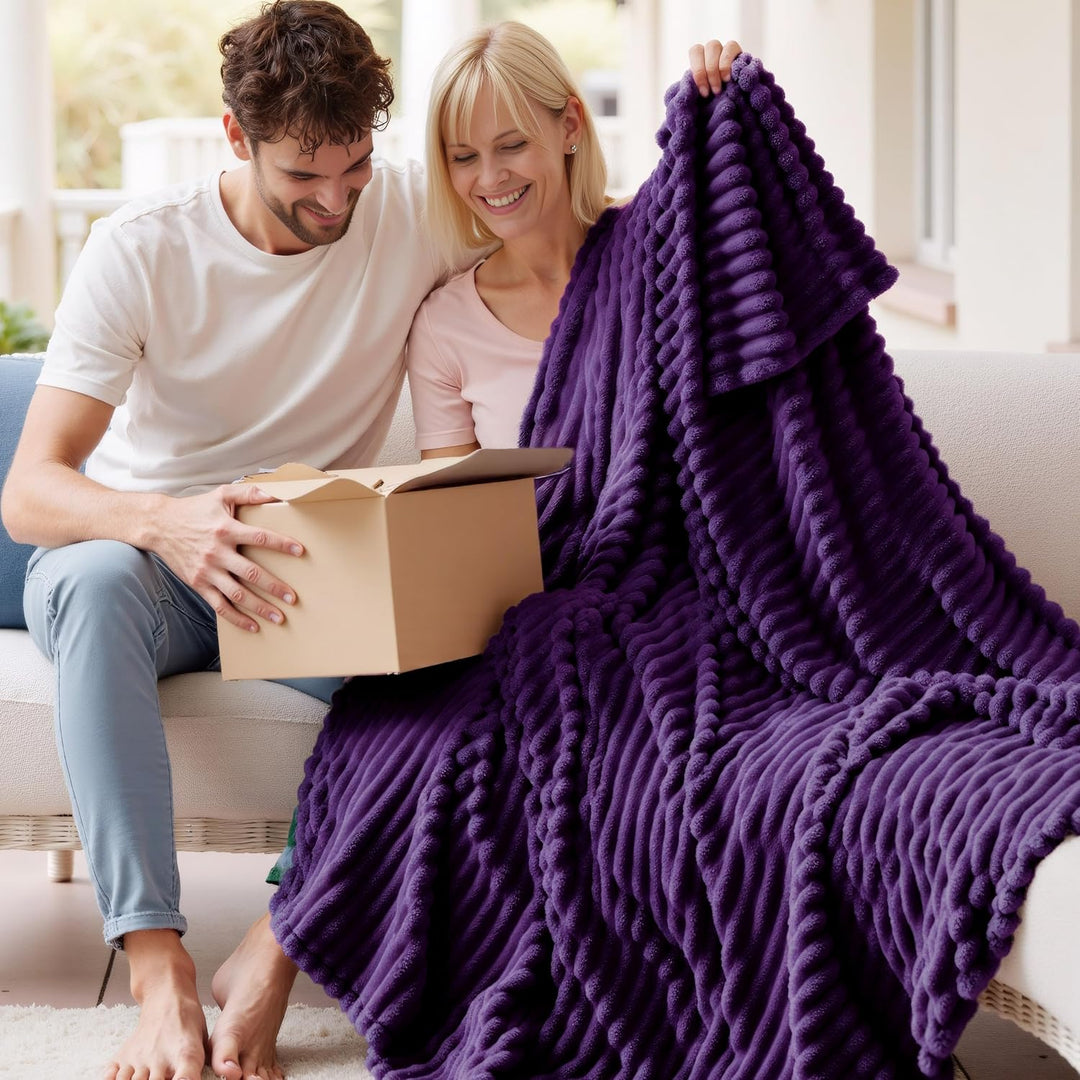 BEDSURE Kuscheldecke für Zimmer Deko - Wolldecke & Fleecedecke, Sofadecke, Weiche Warme Grobe Kordde