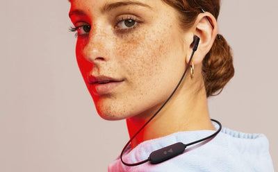 JBL TUNE 215 BT – Bluetooth In-Ear Kopfhörer in Schwarz – Klangvoller Bass Sound ohne Kabel – Bis zu