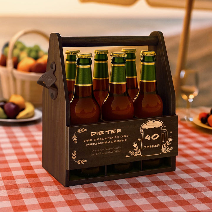 Maverton Bierträger für 6 Flaschen 0,5L + Gravur - Männerhandtasche mit Flaschenöffner - Grösse: 25x