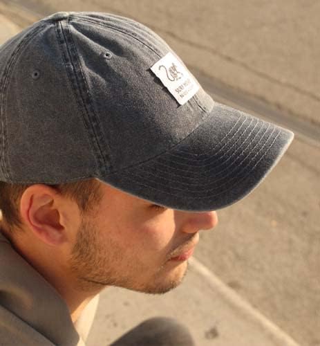 DRESSED IN MUSIC PLAY WITH ME Baseballmütze Classic Surf Monkey® - Dad Cap aus Baumwolle ohne Strukt
