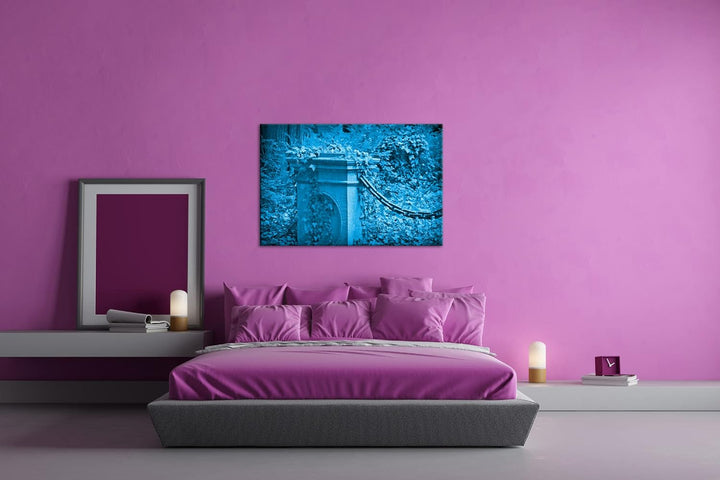 deyoli Efeu bewachsene Steinsäule Format 80x60 Effekt: Monocrome Blau als Leinwandbild, Motiv fertig