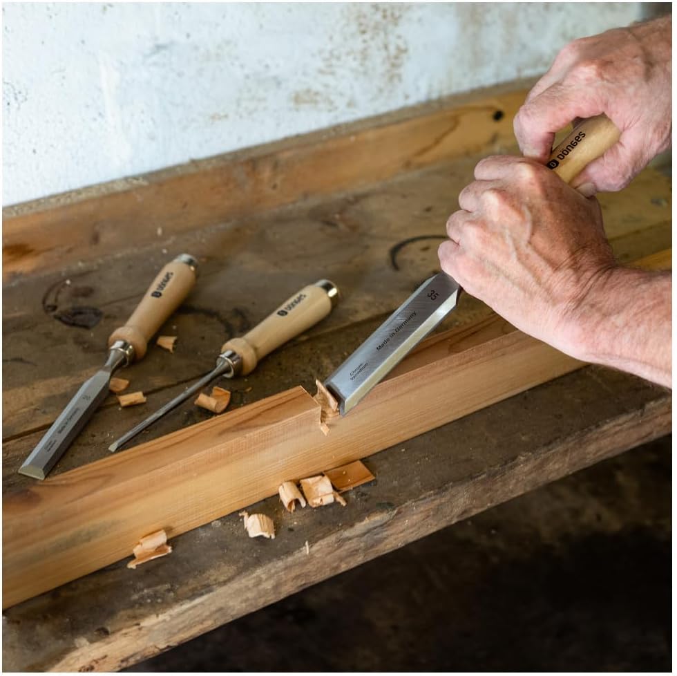 Dönges Stechbeitel 6 mm, mit Holzheft aus Weissbuche, mit Seitenfase | Made in Germany | Stecheisen