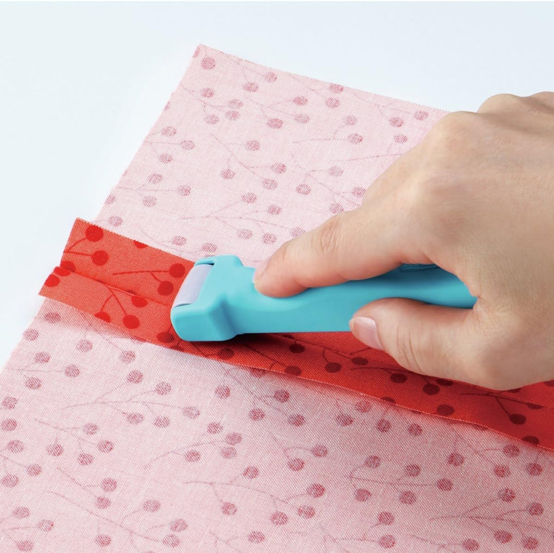 Clover Naht- und Faltenroller Rollen und Pressen/ VE3 Kurzwaren, Kunststoff, Blau, 21 x 8 x 3 cm, 1