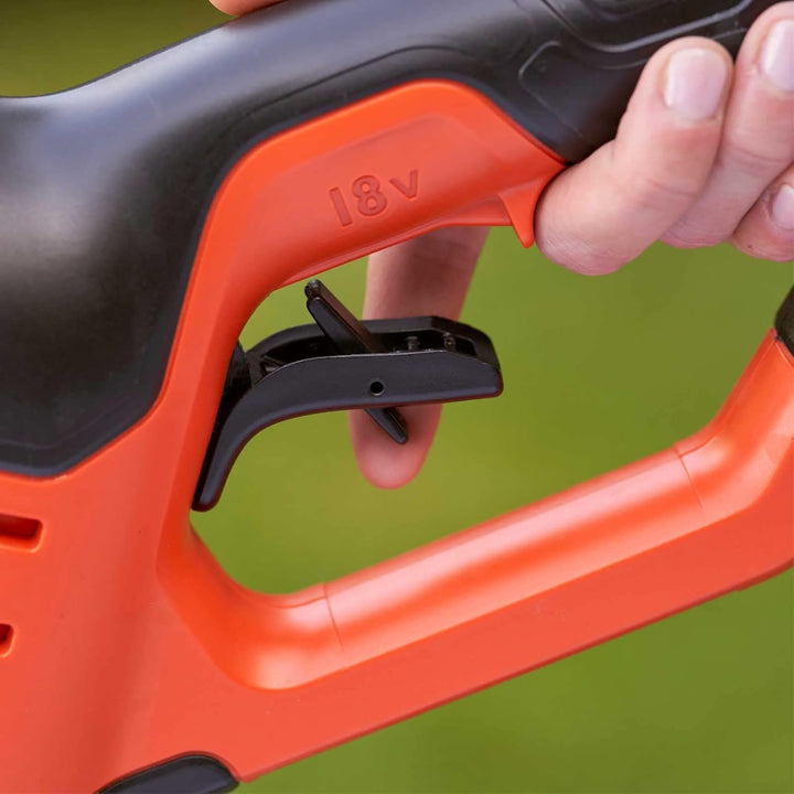 Black+Decker Akku-Druckreiniger BCPC18B (18V, 24 bar, mobiler Druckreiniger zur Reinigung oder Bewäs