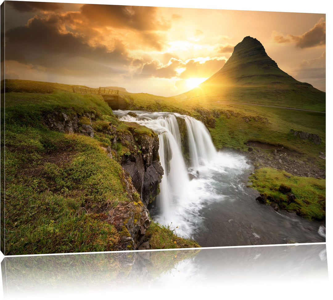 Pixxprint Wasserfall bei Sonnenuntergang als Leinwandbild/Grösse: 100x70 cm/Wandbild/Kunstdruck/fert