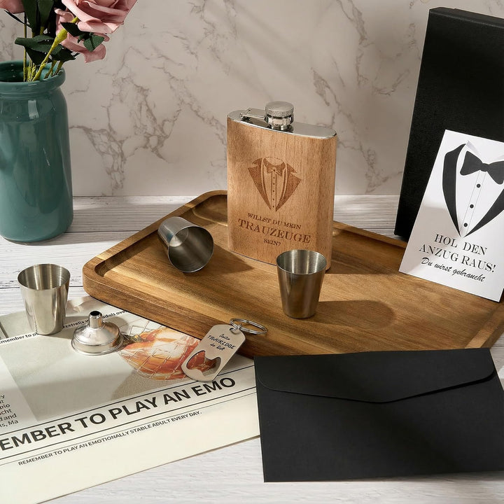 Flachmann Geschenkset 8oz mit Gravur – Edelstahl Flachmann, 4 Becher, Trichter & Geschenkbox für Tra