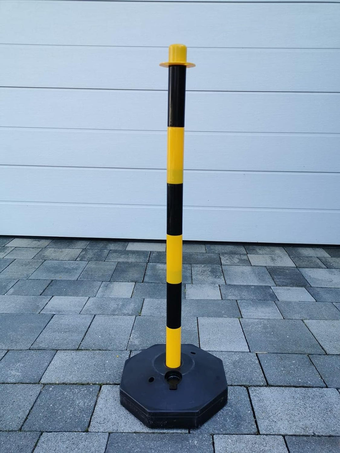 Absperrpfosten Gelb Kunststoff Poller verschiedene Sets (6 Pfosten 10 Meter Kette)