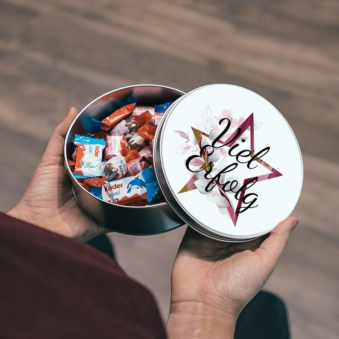 STEMPEL-FABRIK – personalisierbare runde Dose mit Name oder Wunschtext – Aquarell Motiv mit rotem St