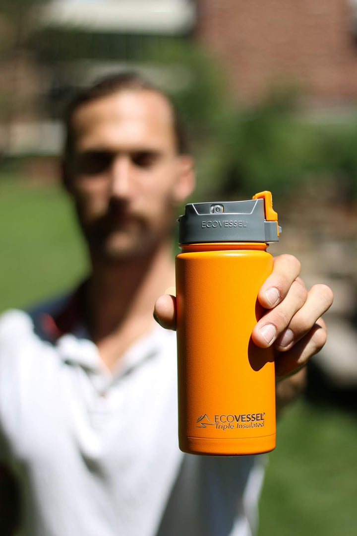 EcoVessel's Perk vakuumisolierte Kaffee-/Tee-Reiseflasche aus Edelstahl mit Druckknopfverschluss, Pu