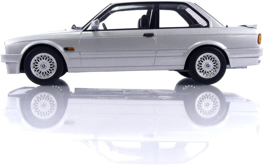 Kk Scale Models - Miniaturauto zum Sammeln, 180932S, Silber