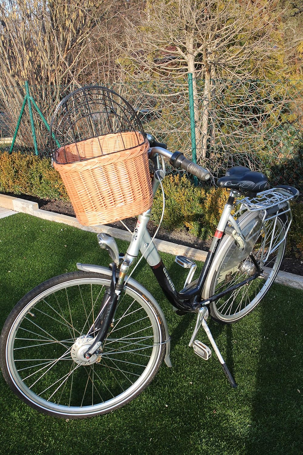 Hundefahrradkorb für Fahradlenker aus Weide mit Metallgitter und Kissen XL oder XXL Weidenkorb Hunde