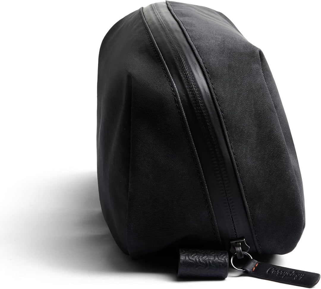 Bellroy Toiletry Kit Plus – Carryology Essentials Edition (Grosser Kulturbeutel aus wasserabweisende