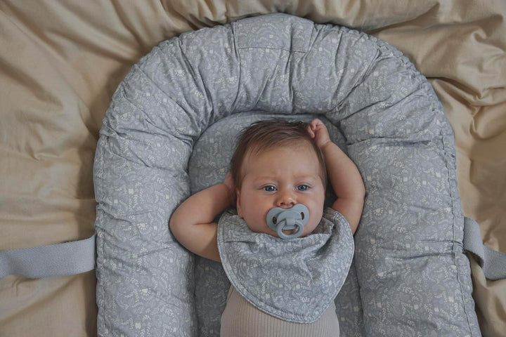 Elodie Details Babynest Kuschelnest Tragbare Babynestchen Neugeborene Kokon für Babys und Säuglinge,