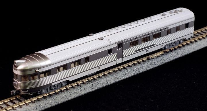 Spur N Kato Zug EMD E5A + Silver Streak Zephyr