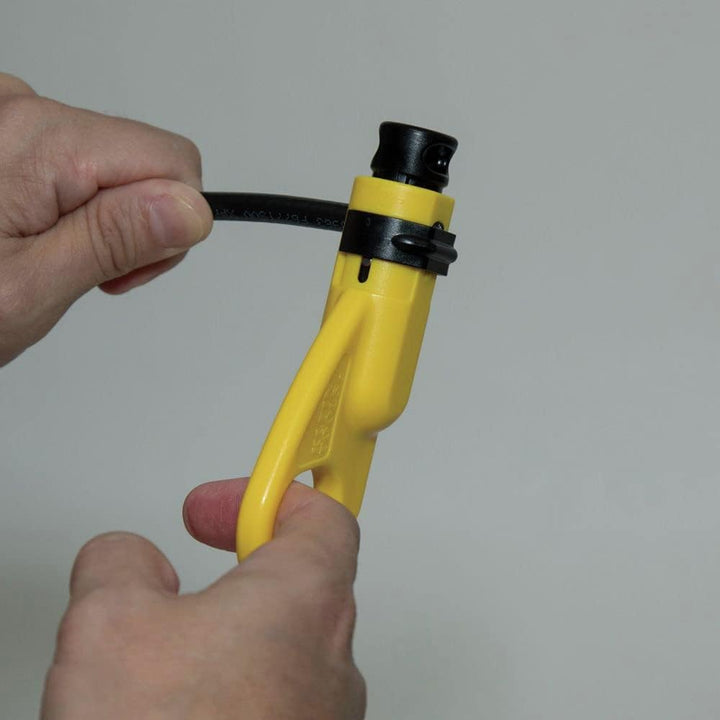 KLEIN TOOLS Koax-Installations- und Kabeltest-Set mit Crimpzange, Abisolierer, Tester und F-Steckern