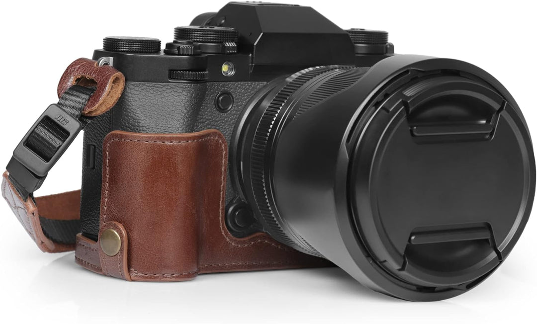 MegaGear Ever Ready Echtleder Halbkameratasche kompatibel mit Fujifilm X-T5 (Braun), Braun
