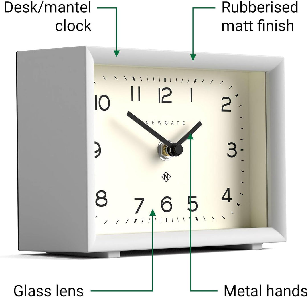 NEWGATE® Henry Schreibtisch Uhr | Zeitgenössisches rechteckiges Design | Weiss | Leicht lesbare nunb