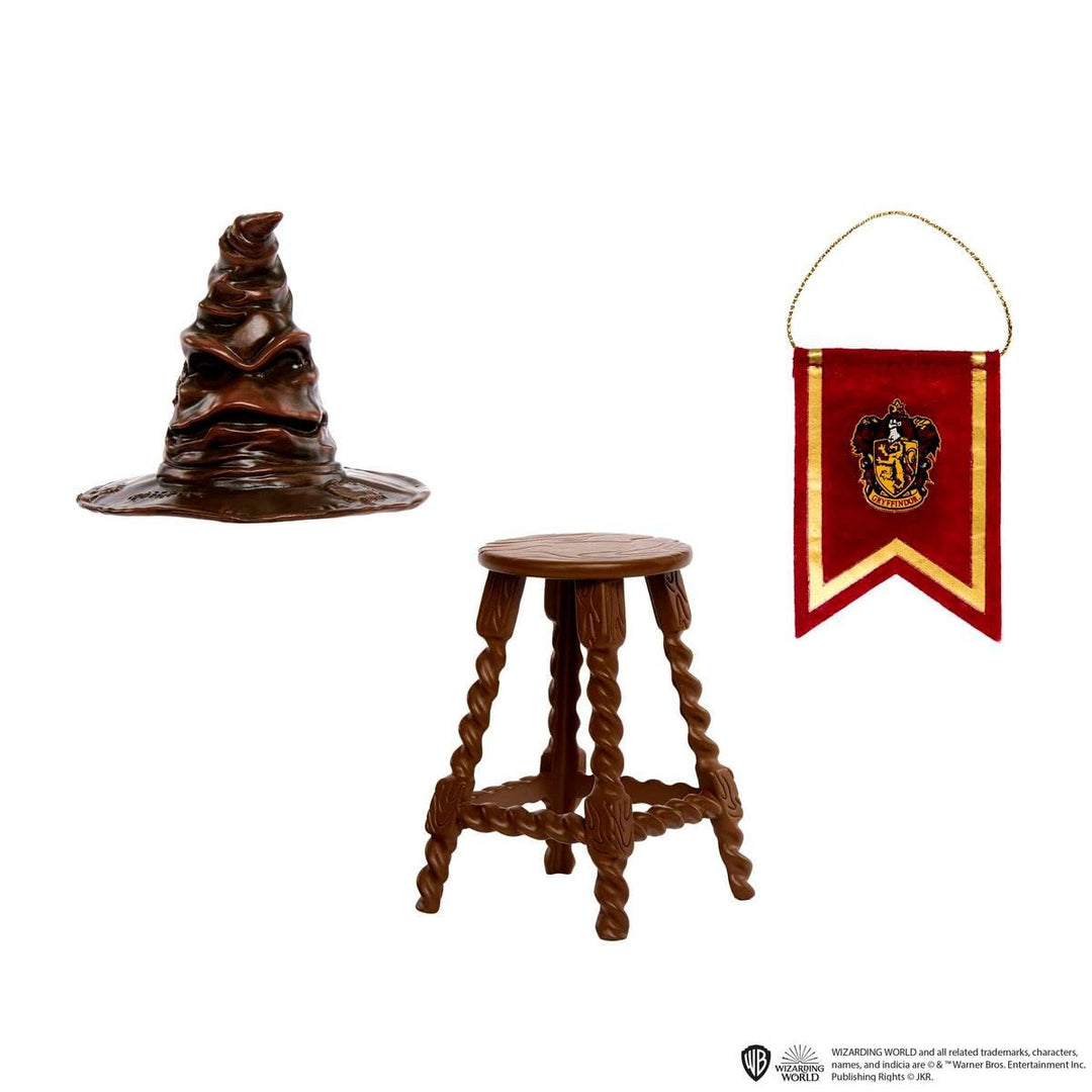Mattel HARRY POTTER - Titelfigur mit beweglichen Gelenken, Gryffindor-Robe und Zubehör und sprechend