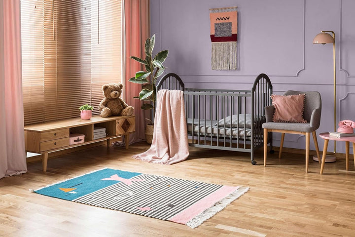 New Walls Premium Wandfarbe Violett, Flieder Liquid Luxury Dispersionsfarbe für Innenräume – 1 L 100