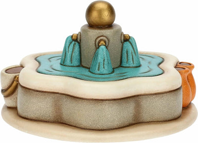 THUN - Krippe 2022 - Figur Krippe Brunnen aus Keramik von Hand verziert - Linie Krippe Klassische -