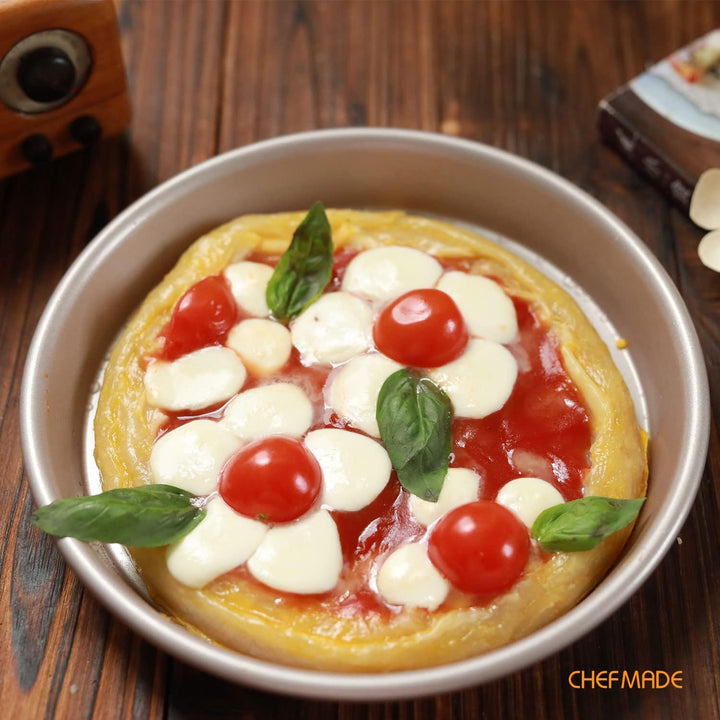 CHEFMADE Pizzapfanne, 17,8 cm, antihaftbeschichtet, zum Backen im Ofen (Champagner Gold) 7" Pizza, 7