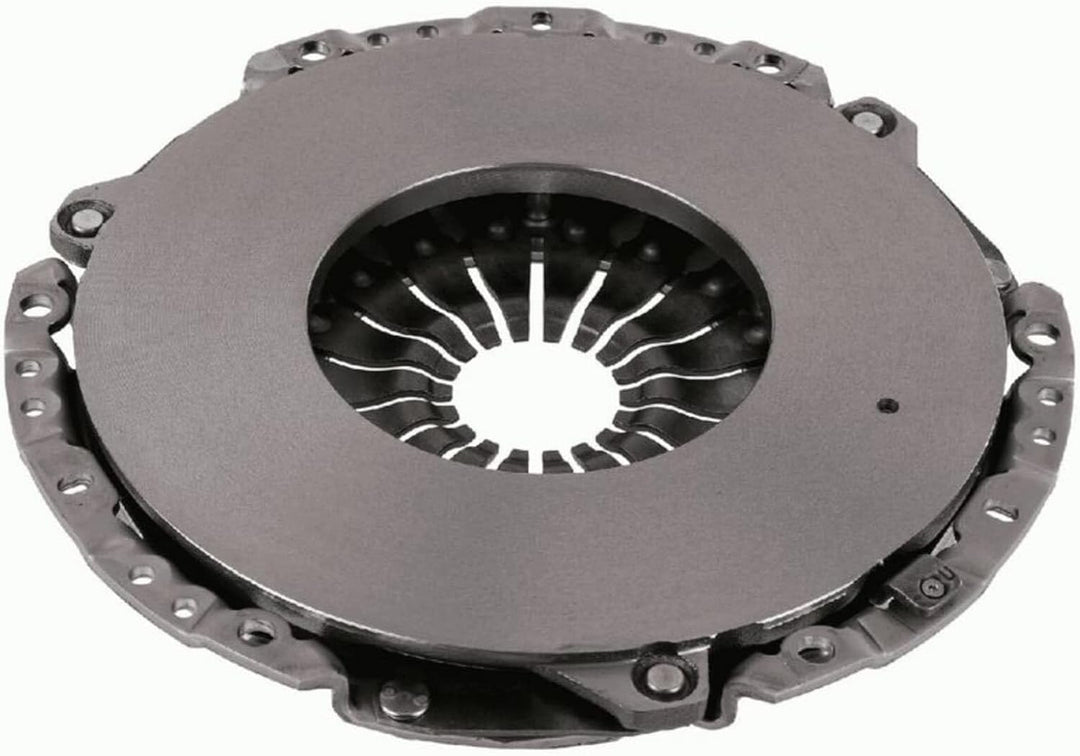 SACHS Kupplungssatz 3000 970 126, OE-Qualität, Kupplungssatz-Austausch beim Auto