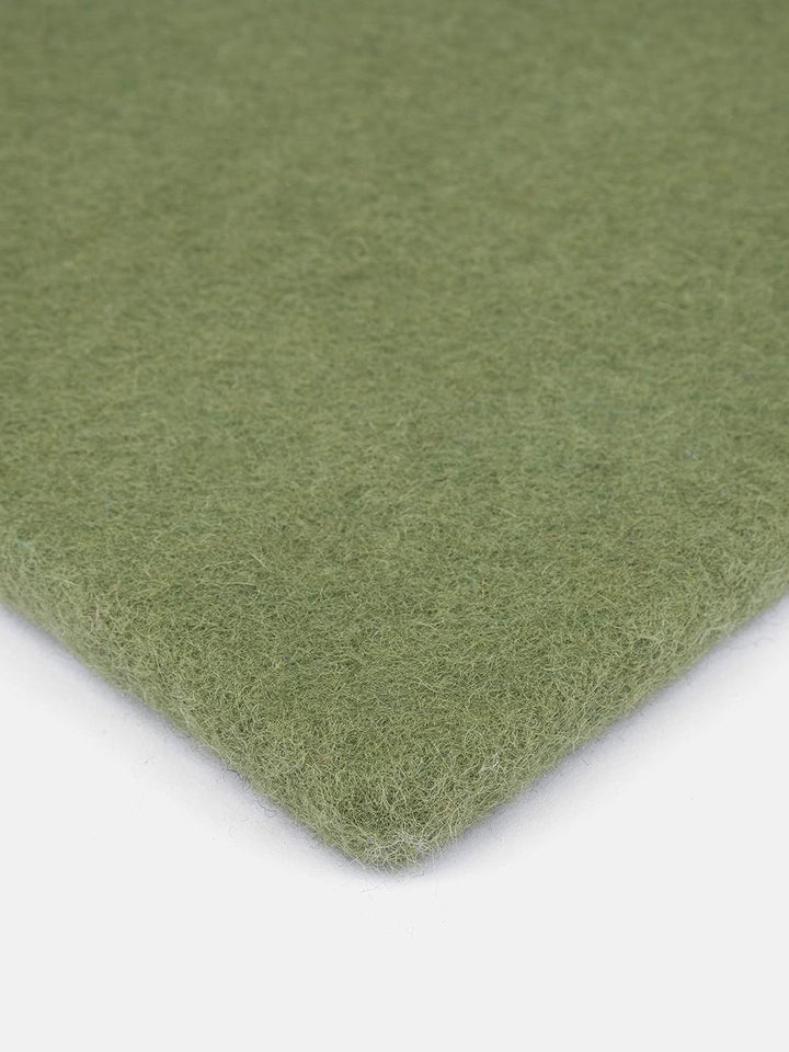 myfelt Flache Filz-Sitzauflage/Stuhlauflage - Kaspar - quadratisch, 36x36 cm, Dunkelgrün, Dunkelgrün