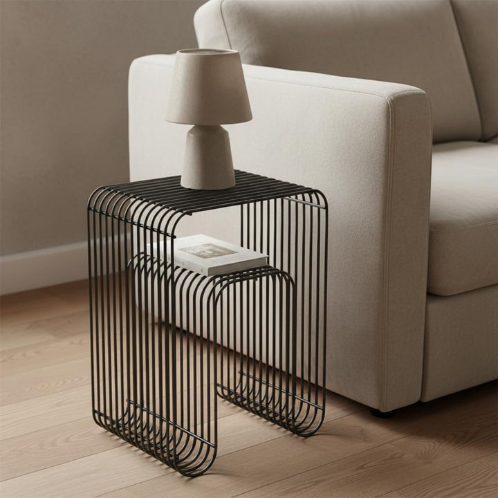 skølm Vali Beistelltisch Schwarz – Kleiner Couchtisch Metall – Sofatisch als Hocker & Regal nutzbar