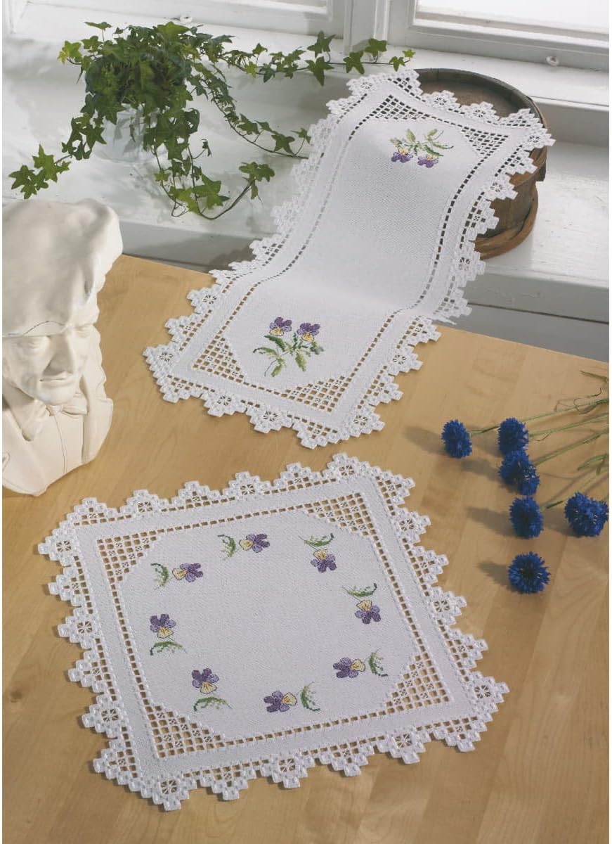 Hardanger Deckchen 39x39cm - Veilchen