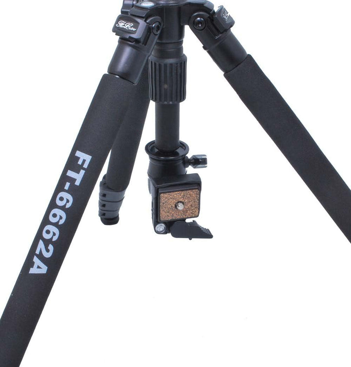 Dreibein-Stativ FT-6662A mit Kugelkopf und Schnellwechselplatte, Höhe 158cm + Transporttasche
